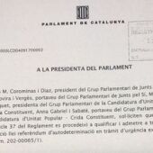 Junts pel Sí y la CUP piden que la Mesa del Parlament tramite la ley del referéndum