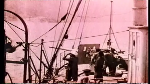 Desembarco en la bahía de Alhucemas DESEMBARCO ALHUCEMAS | TIEMPOS DE GUERRA