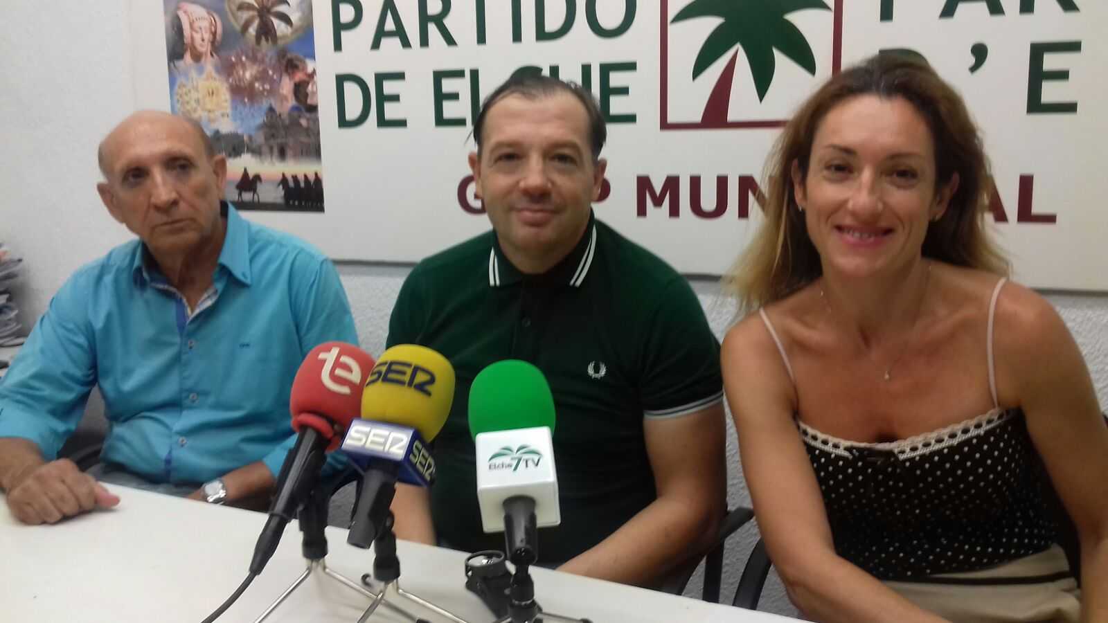 El Partido de Elche cuestiona la lentitud para estudiar la viabilidad de recuperar el cobro de impuestos El Partido de Elche cuestiona la lentitud para estudiar la viabilidad de recuperar el cobro de impuestos