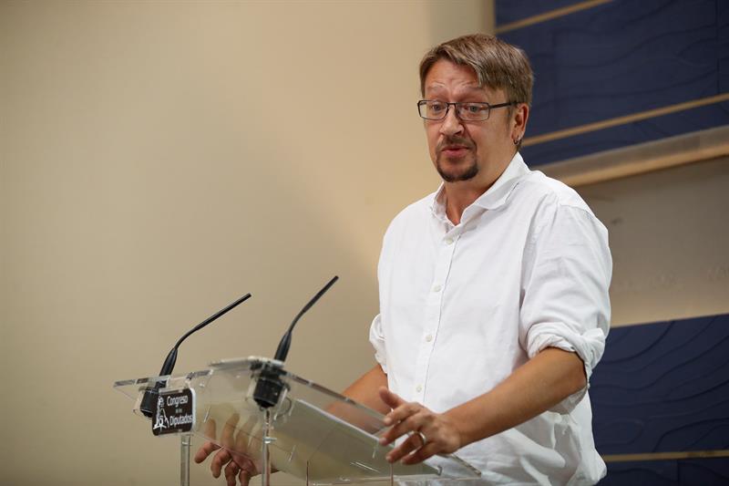 Unidos Podemos denuncia la "hipocresía" del PP en la ley LGTBI por participar en el Orgullo gay y no apoyarla en el Congreso Unidos Podemos denuncia la "hipocresía" del PP en la ley LGTBI por participar en el Orgullo gay y no apoyarla en el Congreso