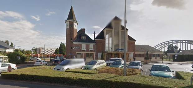 Una mujer y sus dos hijos mueren tiroteados por su padre al norte de París Una mujer y sus dos hijos mueren tiroteados por su padre al norte de París