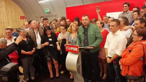 Adrián Barbón, secretario general electo de la FSA-PSOE El sector pedrista se hace con el comtrol del socialismo asturiano