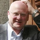 Carlos Martínez Carlos Martínez