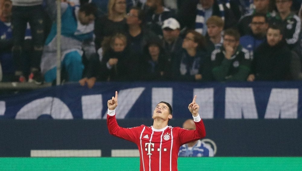 James celebra su primer gol en Bundesliga