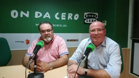 El Presidente y el Delegado en Elche de la Federacion de padres El Presidente y el Delegado en Elche de esta Federacion de padres analizan el inicio del curso 2017-2018
