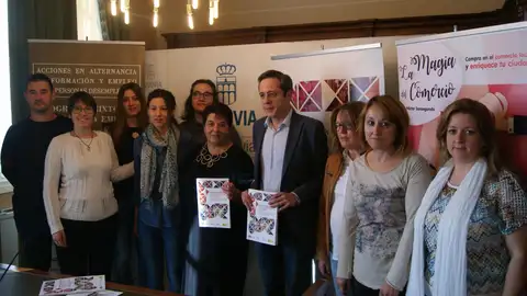 Presentación de la campaña de apoyo al comercio segoviano Presentación de la campaña de apoyo al comercio segoviano