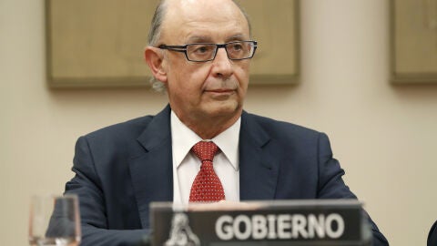 Crist&oacute;bal Montoro, ministro de Hacienda