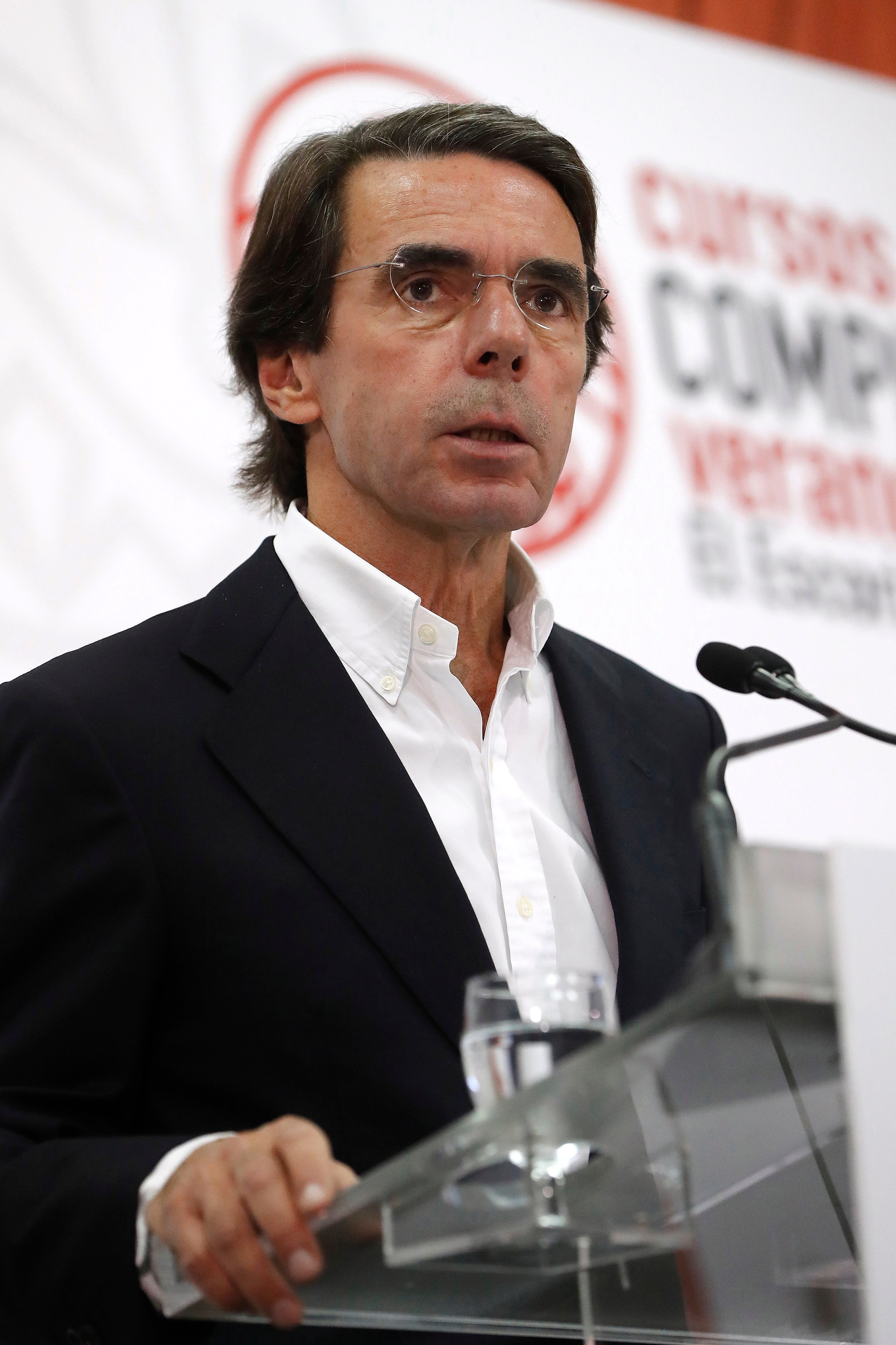Aznar: "La reforma constitucional no debe ser un pago a plazos al secesionismo" Aznar: "La reforma constitucional no debe ser un pago a plazos al secesionismo"