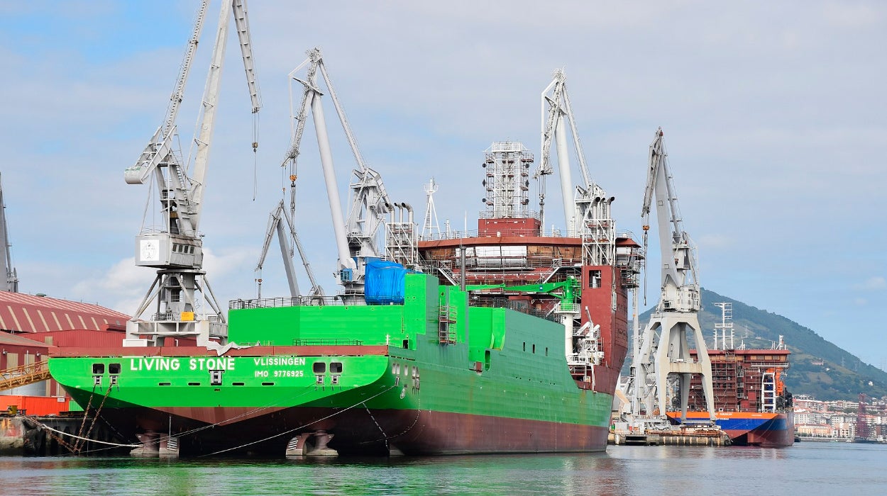 Un armador intenta llevarse un barco que se está construyendo en un astillero de Vizcaya Un armador intenta llevarse un barco que se está construyendo en un astillero de Vizcaya