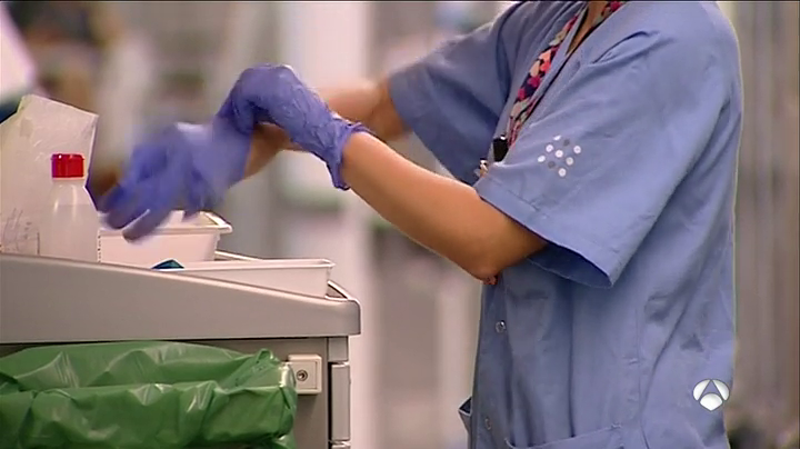 Enfermeras y Fisioterapeutas se concentran este jueves en Mérida para pedir al Gobierno que no recorte las pagas extra Enfermeras y Fisioterapeutas se concentran este jueves en Mérida para pedir al Gobierno que no recorte las pagas extra