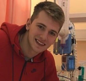 Luka Doncic en el hospital Luka Doncic en el hospital