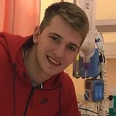 Luka Doncic en el hospital Luka Doncic en el hospital