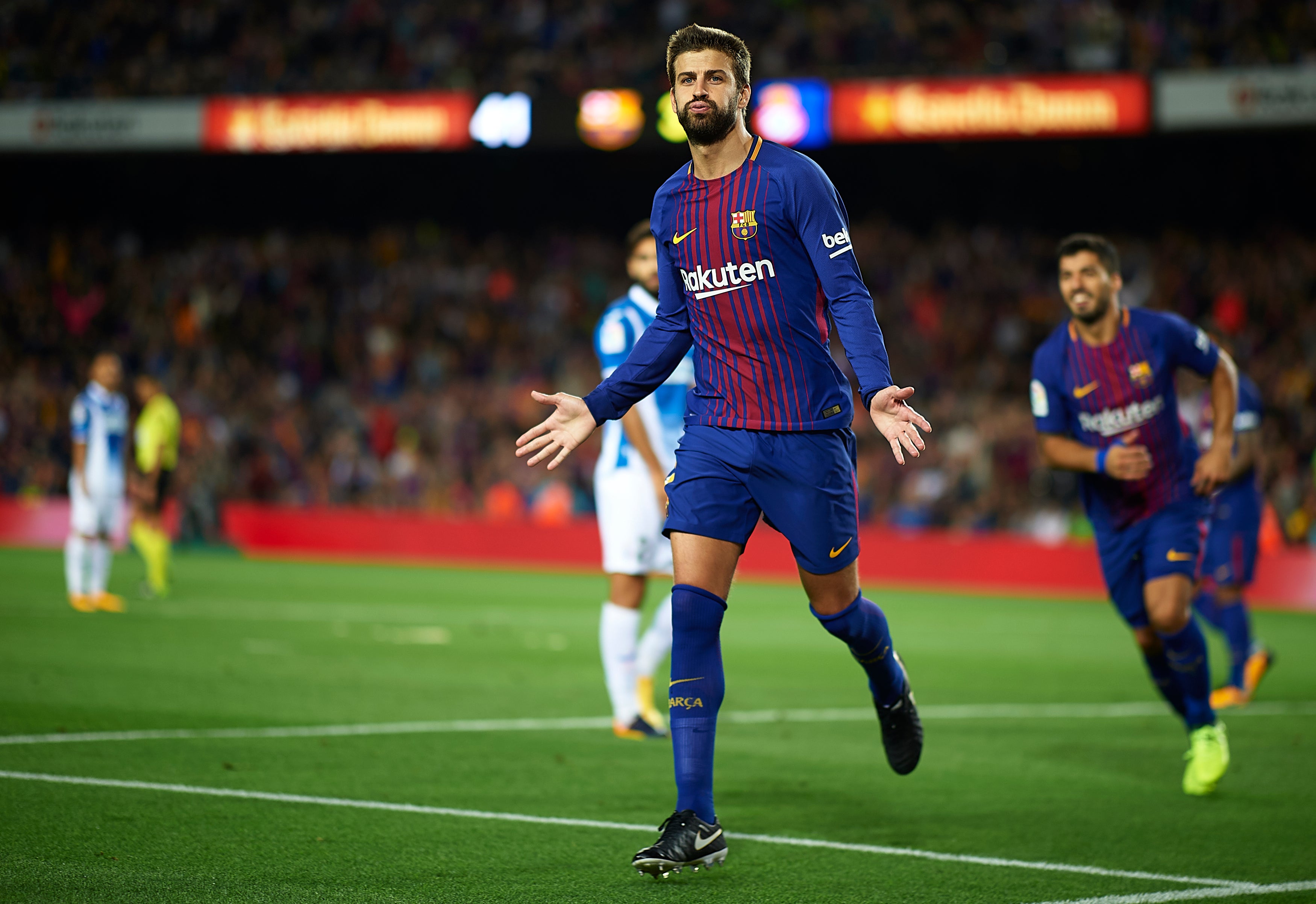 Gerard Piqué se posiciona a favor del referéndum catalán: "Votaremos" Gerard Piqué se posiciona a favor del referéndum catalán: "Votaremos"