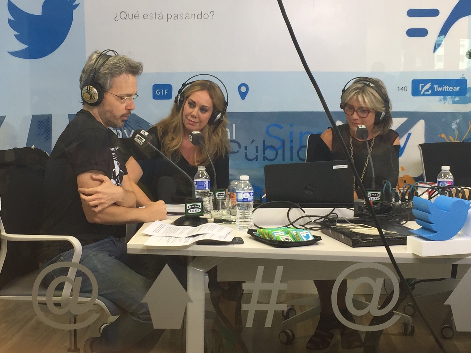 Personas físicas: Las cuentas de Twitter de los famosos y políticos en España Personas físicas: Las cuentas de Twitter de los famosos y políticos en España