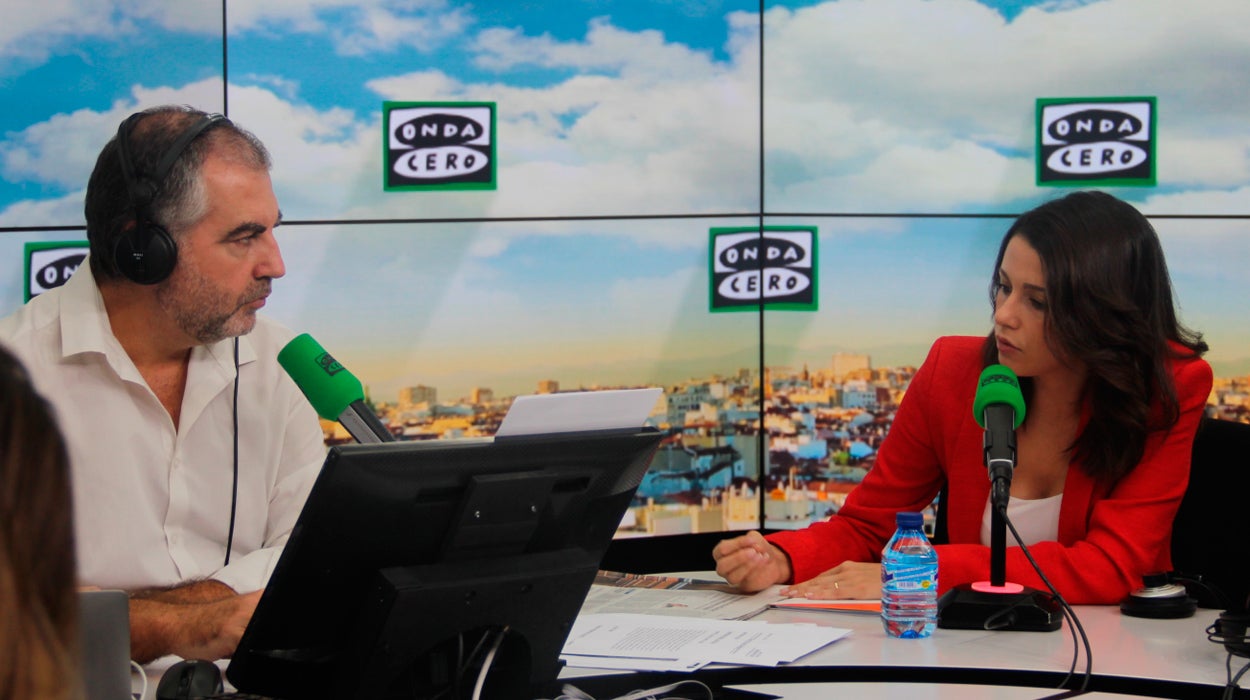 Inés Arrimadas: "Para que llegue la libertad a Cataluña tenemos que gobernar España y tenemos que ir con todo" Inés Arrimadas: "Para que llegue la libertad a Cataluña tenemos que gobernar España y tenemos que ir con todo"