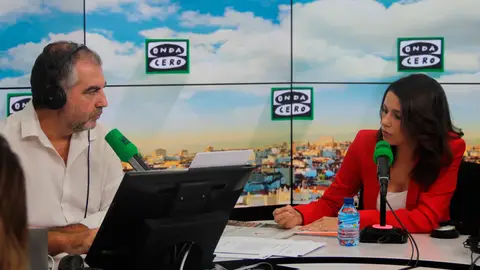 Inés Arrimadas durante una entrevista con Carlos Alsina en Más de uno Inés Arrimadas durante una entrevista con Carlos Alsina en Más de uno