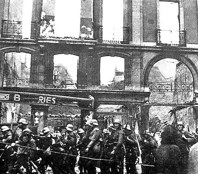 La Cultureta 4x04: Chaves Nogales en la revolución de Asturias 1934 La Cultureta 4x04: Chaves Nogales en la revolución de Asturias 1934