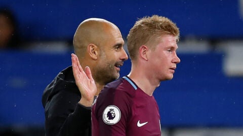 Guardiola, con De Bruyne