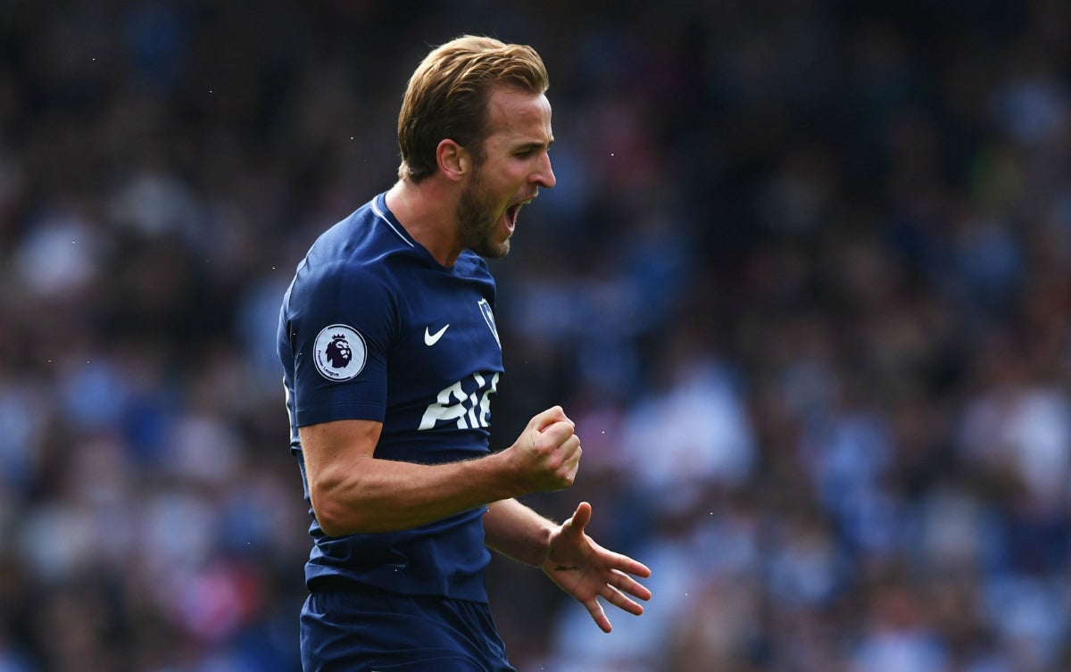 Harry Kane habla sobre su futuro: "Ya he dicho que me quiero quedar aquí, pero depende de otros factores" Harry Kane habla sobre su futuro: "Ya he dicho que me quiero quedar aquí, pero depende de otros factores"