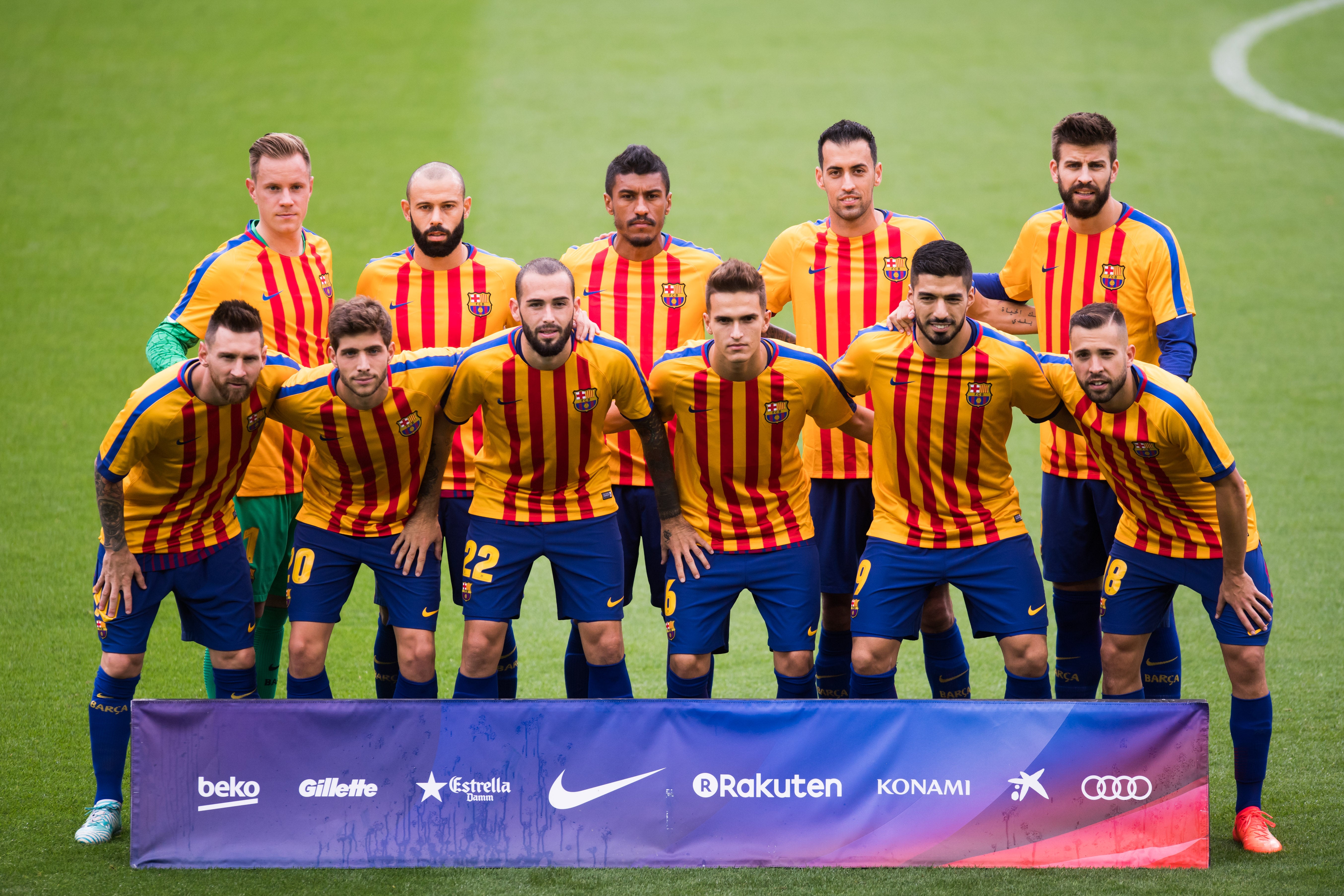 El Barcelona y el RCD Espanyol se adhieren al paro general en Cataluña El Barcelona y el RCD Espanyol se adhieren al paro general en Cataluña