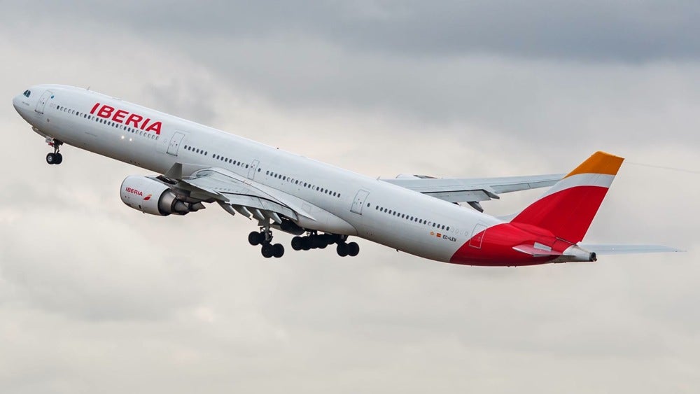 Baleares sanciona a Iberia con 448.000 euros por anular el billete de vuelta Baleares sanciona a Iberia con 448.000 euros por anular el billete de vuelta