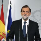 El presidente del Gobierno, Mariano Rajoy, durante la declaración institucional celebrada en La Moncloa