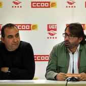 Los secretarios generales de UGT y CCOO de Cataluña, Camil Ros (d) y Javier Pacheco (i)