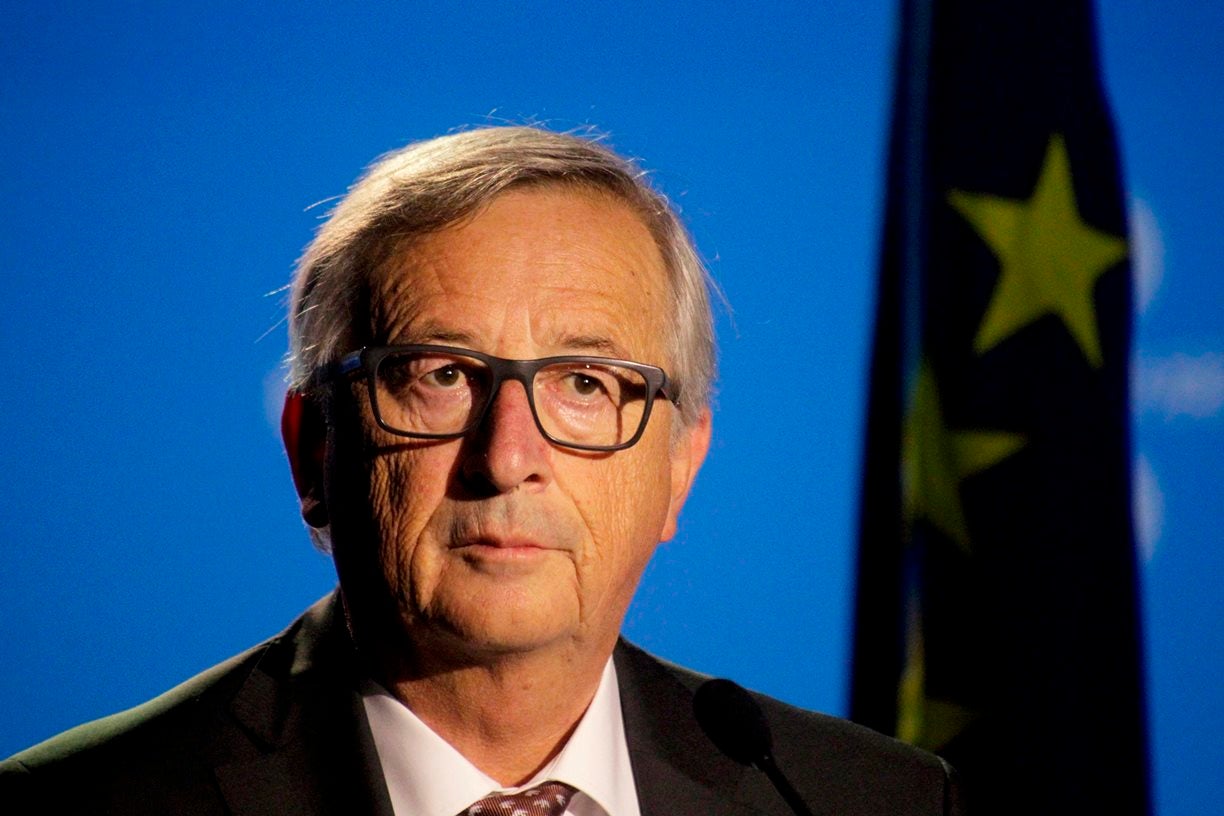 Juncker descarta la mediación de la UE con Cataluña: "No quiero una Europa formada por 90 países" Juncker descarta la mediación de la UE con Cataluña: "No quiero una Europa formada por 90 países"