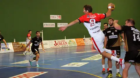 El Balonmano Nava se impuso en la primera ronda de la Copa del Rey El Balonmano Nava se impuso en la primera ronda de la Copa del Rey