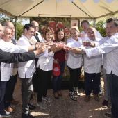 La campaña de recogida de la granada Mollar 2017 ha arrancado con presencia de chefs con estrella Michelín