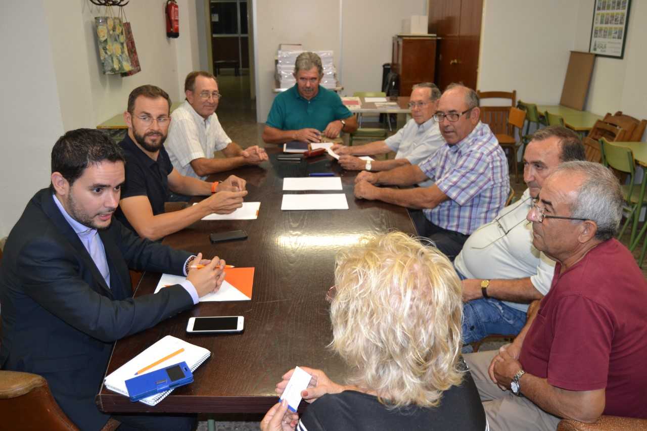 C’s Elche se reúne con ASAJA y pide mejoras en el mantenimiento de caminos rurales C’s Elche se reúne con ASAJA y pide mejoras en el mantenimiento de caminos rurales
