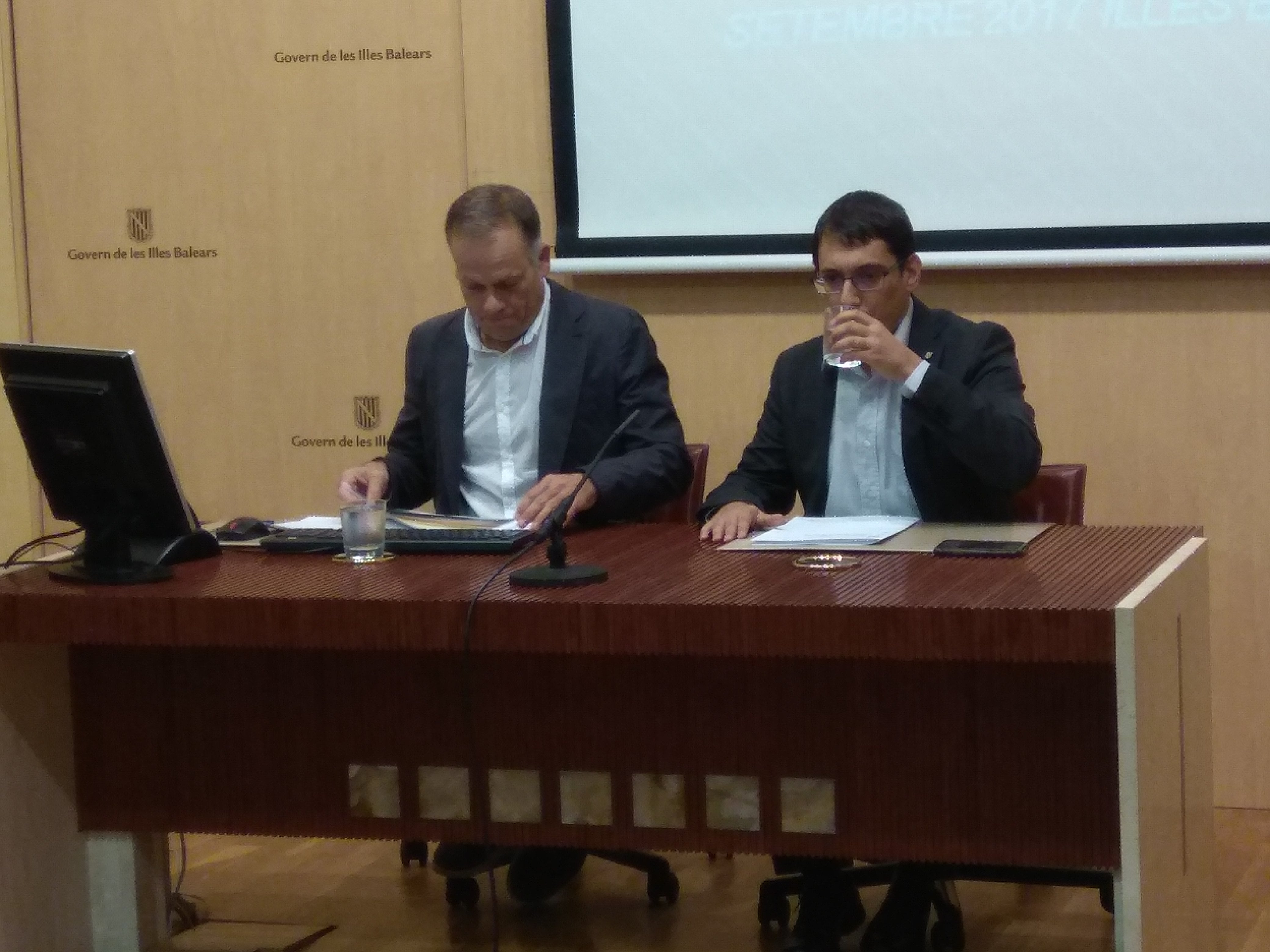 El Govern estima que la economía balear crecerá un 2,1% el año que viene El Govern estima que la economía balear crecerá un 2,1% el año que viene