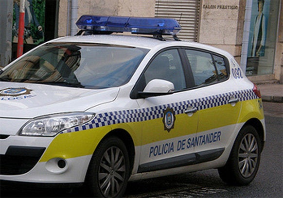 Da positivo en cocaína y THC una conductora a la que horas antes le habían incautado un puñal y hachís Da positivo en cocaína y THC una conductora a la que horas antes le habían incautado un puñal y hachís