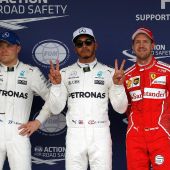 Hamilton, pole seguido de Bottas y Vettel