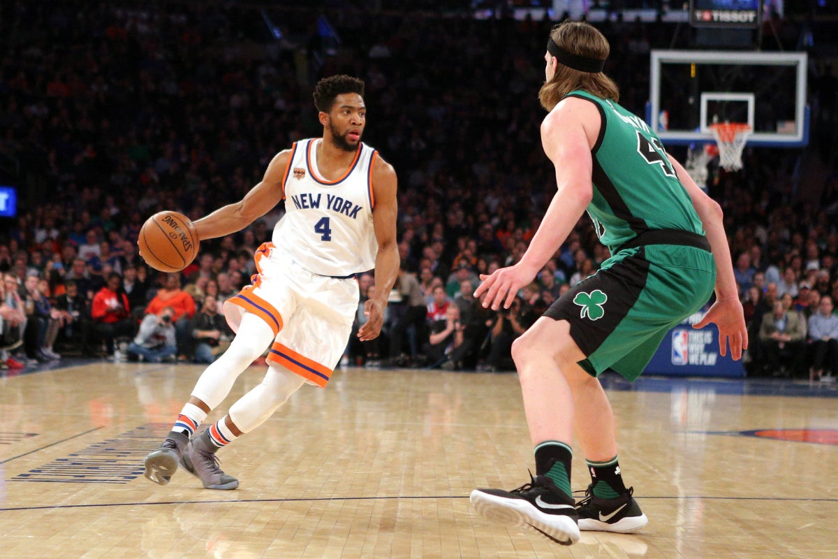 El Real Madrid de baloncesto hace oficial el fichaje del base Chasson Randle El Real Madrid de baloncesto hace oficial el fichaje del base Chasson Randle