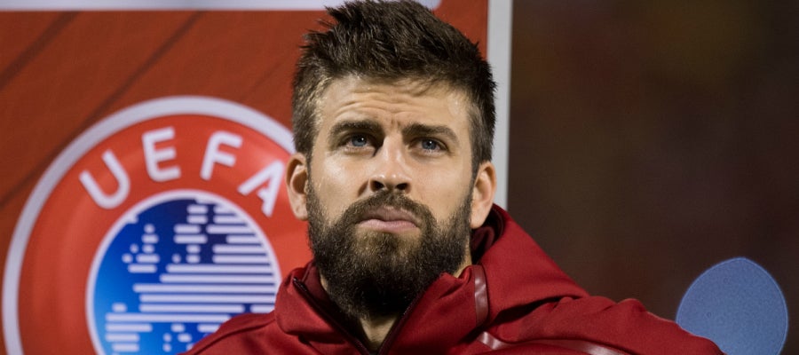Piqué, con España Piqué, con España