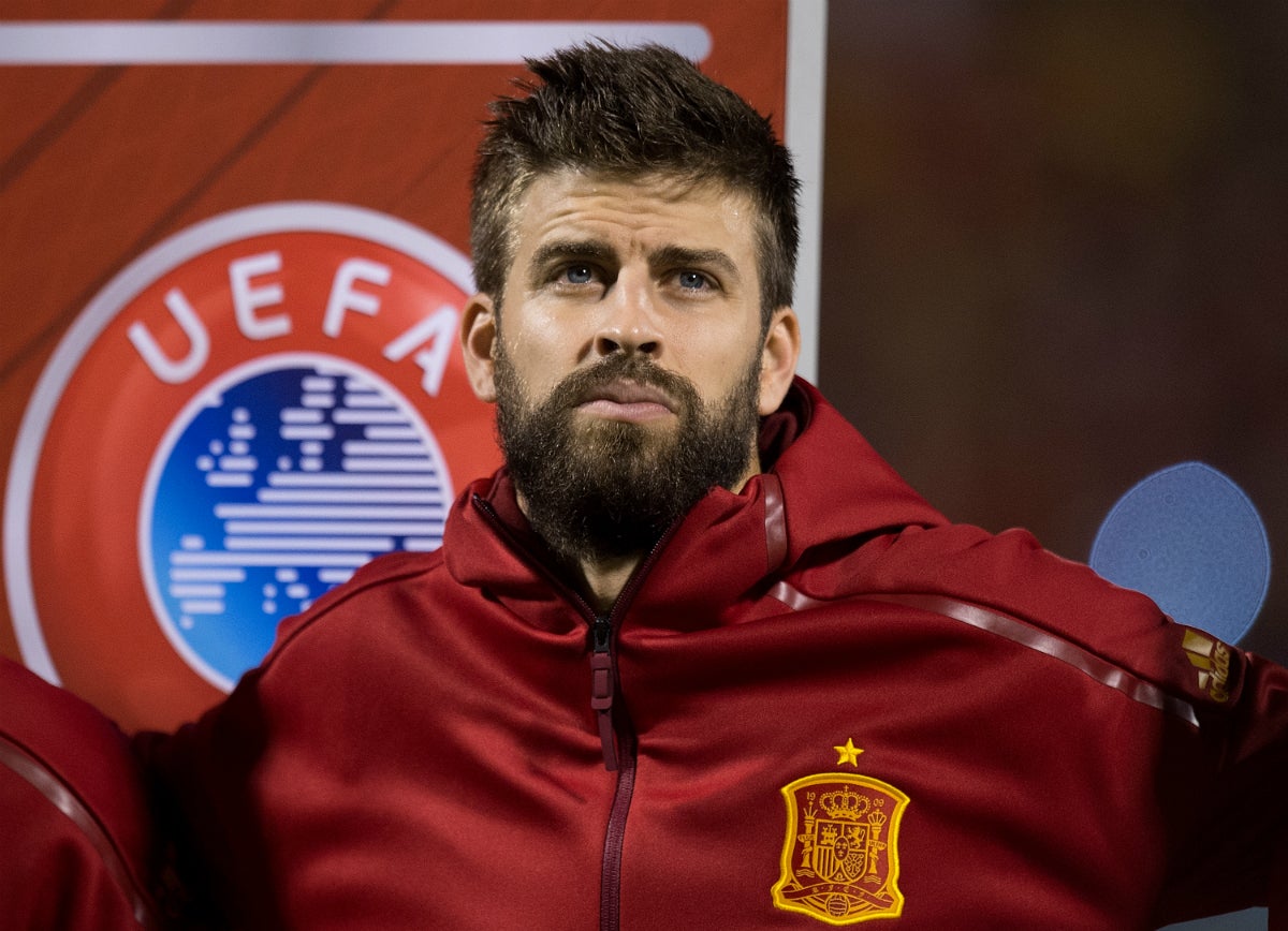 Jordi Alba asegura que Piqué "tendrá sus razones" para jugar con Cataluña Jordi Alba asegura que Piqué "tendrá sus razones" para jugar con Cataluña