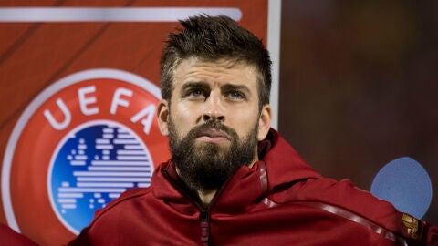 Piqu&eacute;, con Espa&ntilde;a