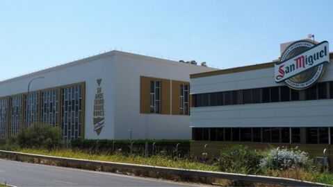 Centro de producci&oacute;n de Cervezas San Miguel en M&aacute;laga