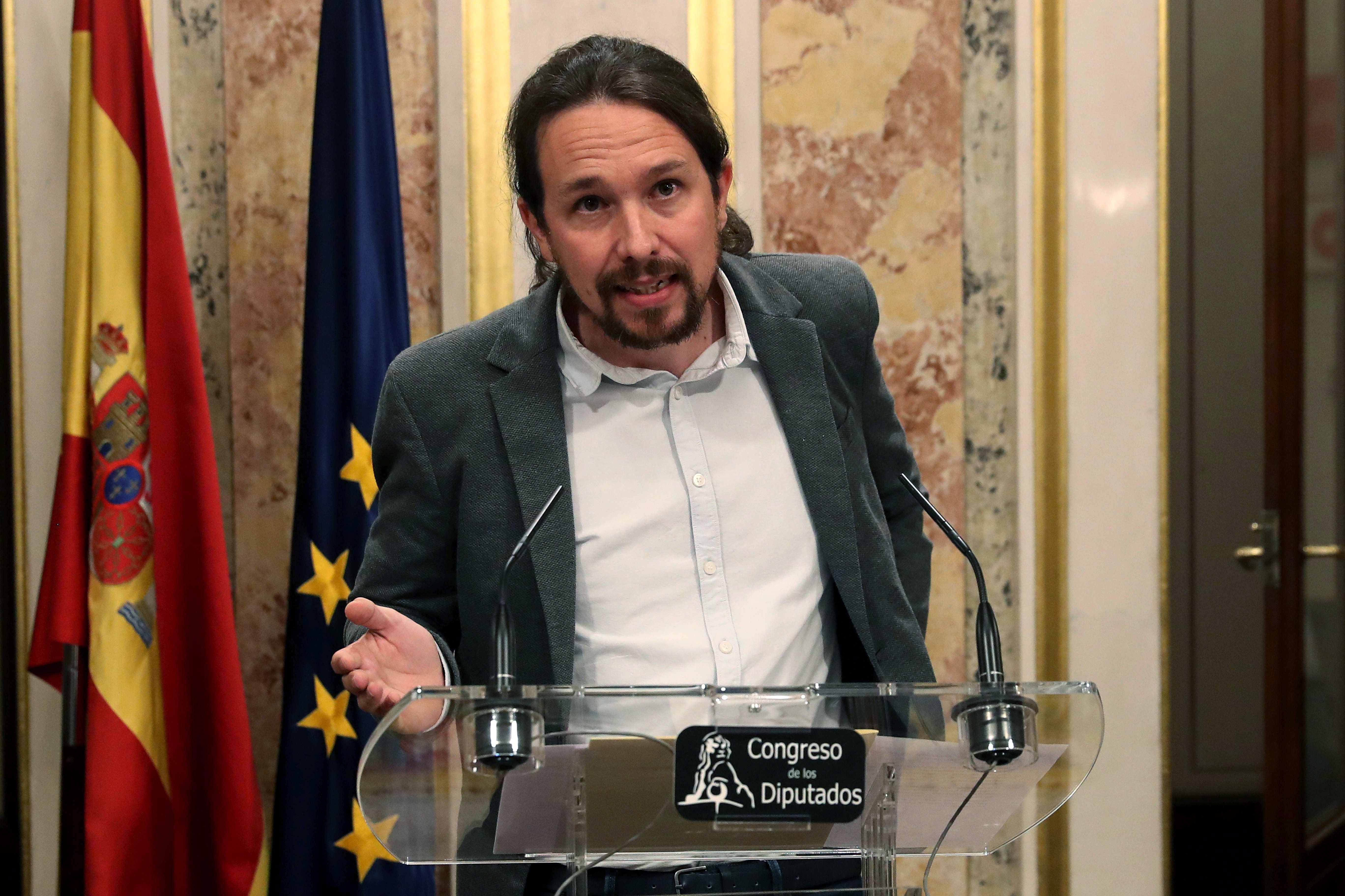 Iglesias pide a Rajoy actuar como Gobierno y no imponer la fuerza en Cataluña Iglesias pide a Rajoy actuar como Gobierno y no imponer la fuerza en Cataluña