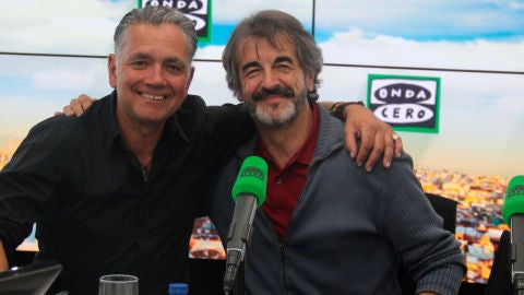 Guillermo Palomero con Juan Ram&oacute;n Lucas durante una entrevista en M&aacute;s de uno