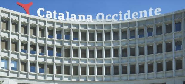 Catalana Occidente traslada su sede social a Madrid Catalana Occidente traslada su sede social a Madrid