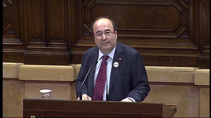 Iceta dice que sería "un monumental disparate y una decisión temeraria" declarar la independencia de Cataluña Iceta dice que sería "un monumental disparate y una decisión temeraria" declarar la independencia de Cataluña