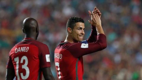 Cristiano Ronaldo agradece al p&uacute;blico de Lisboa el cari&ntilde;o recibido