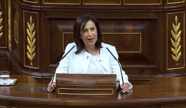 Margarita Robles: "El PSOE va a apoyar siempre al Gobierno mientras intente mantener la legalidad e intente que Cataluña recobre la normalidad" Margarita Robles: "El PSOE va a apoyar siempre al Gobierno mientras intente mantener la legalidad e intente que Cataluña recobre la normalidad"