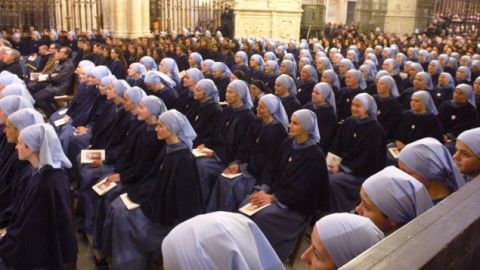 Monjas congregaci&oacute;n Iesu Communio