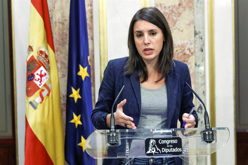 Irene Montero: "La aplicación 155 elegida por PP, PSOE y Cs fue rechazada en 1978" Irene Montero: "La aplicación 155 elegida por PP, PSOE y Cs fue rechazada en 1978"