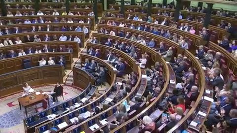 Aplausos en el Congreso tras agradecer Rajoy la labor de la Polic&iacute;a y Guardia Civil en Catalu&ntilde;a