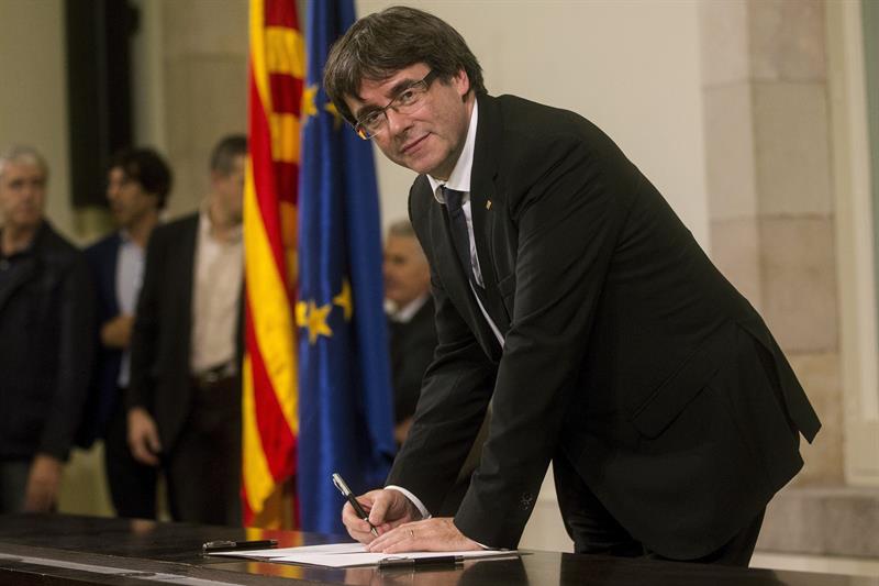Tertulia: ¿Cuál será la respuesta de Puigdemont al requerimiento de Rajoy? Tertulia: ¿Cuál será la respuesta de Puigdemont al requerimiento de Rajoy?