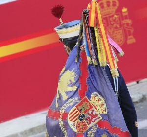 Un miembro de la Guardia Real en el Día de la Fiesta Nacional Un miembro de la Guardia Real en el Día de la Fiesta Nacional